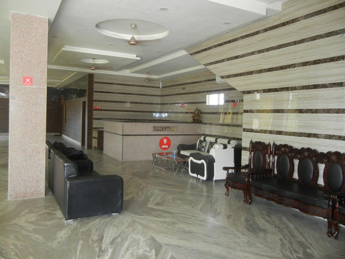 Oyo 9490 Prakash Farm Hotel Mathura Luaran gambar