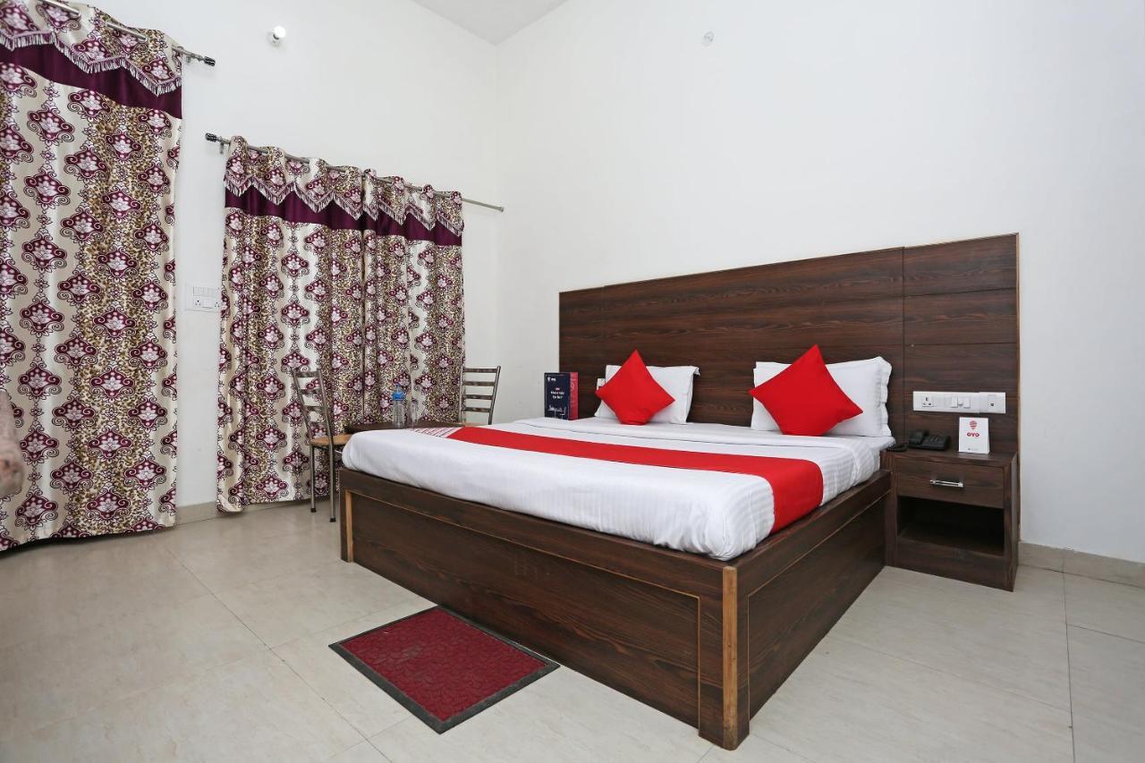 Oyo 9490 Prakash Farm Hotel Mathura Luaran gambar