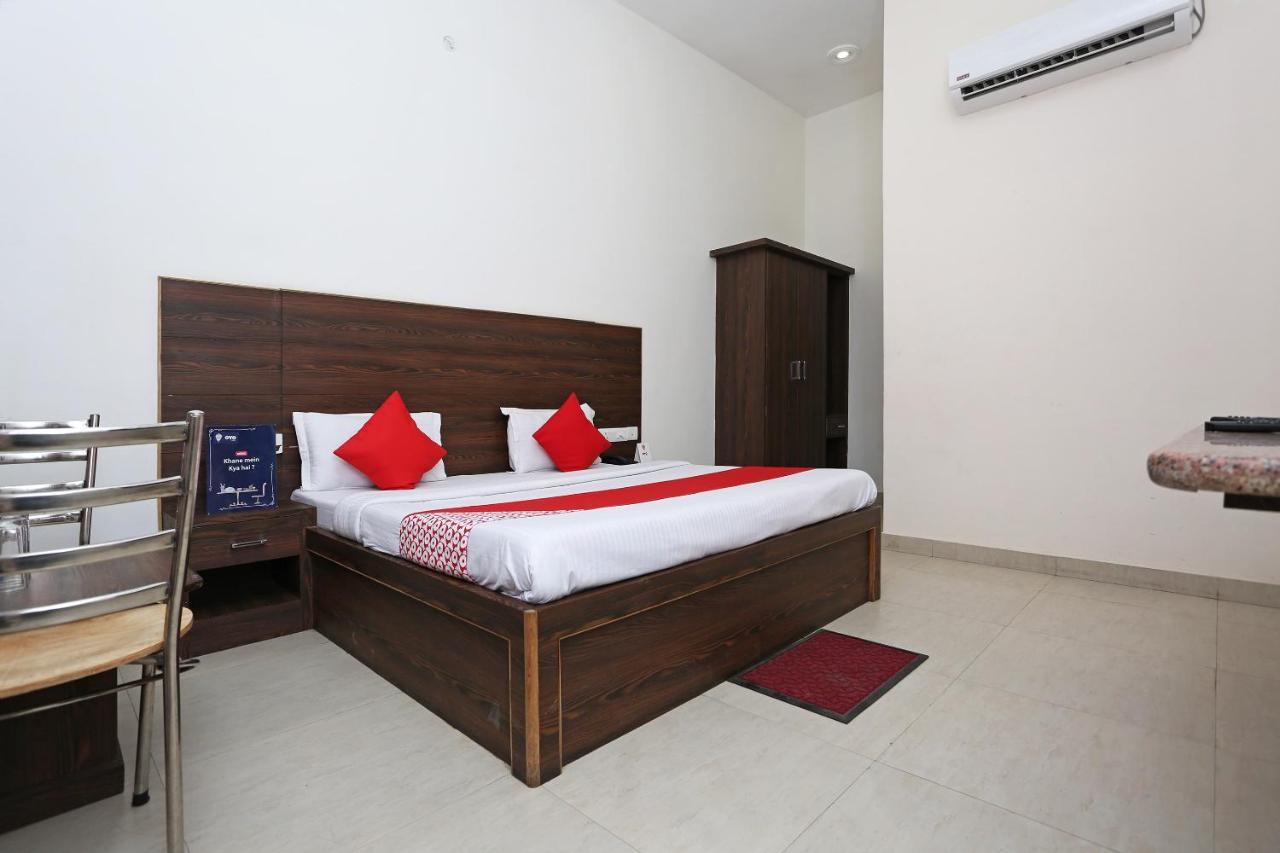 Oyo 9490 Prakash Farm Hotel Mathura Luaran gambar