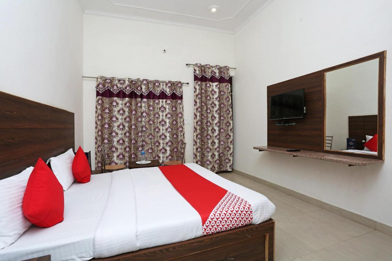 Oyo 9490 Prakash Farm Hotel Mathura Luaran gambar